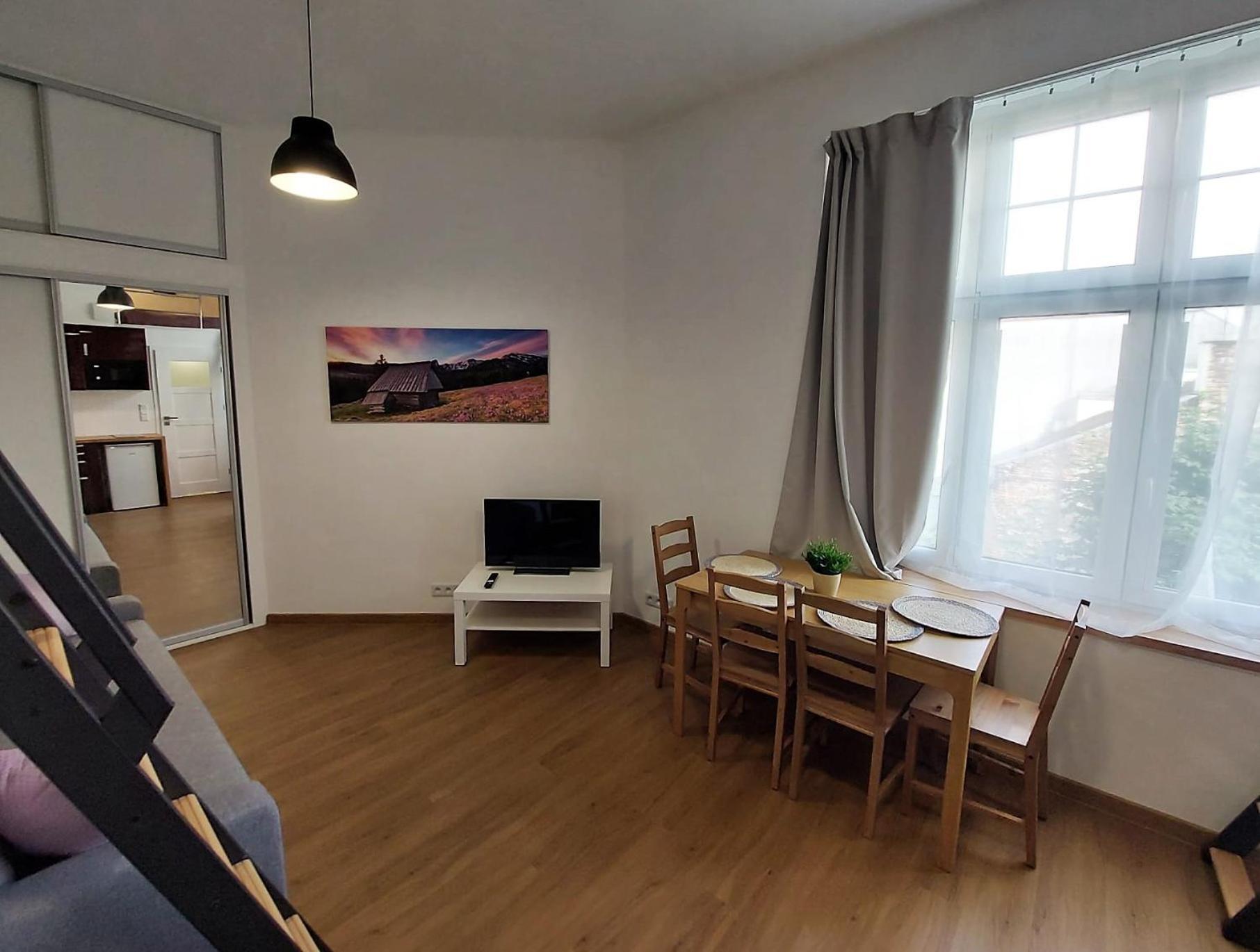Old Town Stage Apartment One Kraków Eksteriør billede