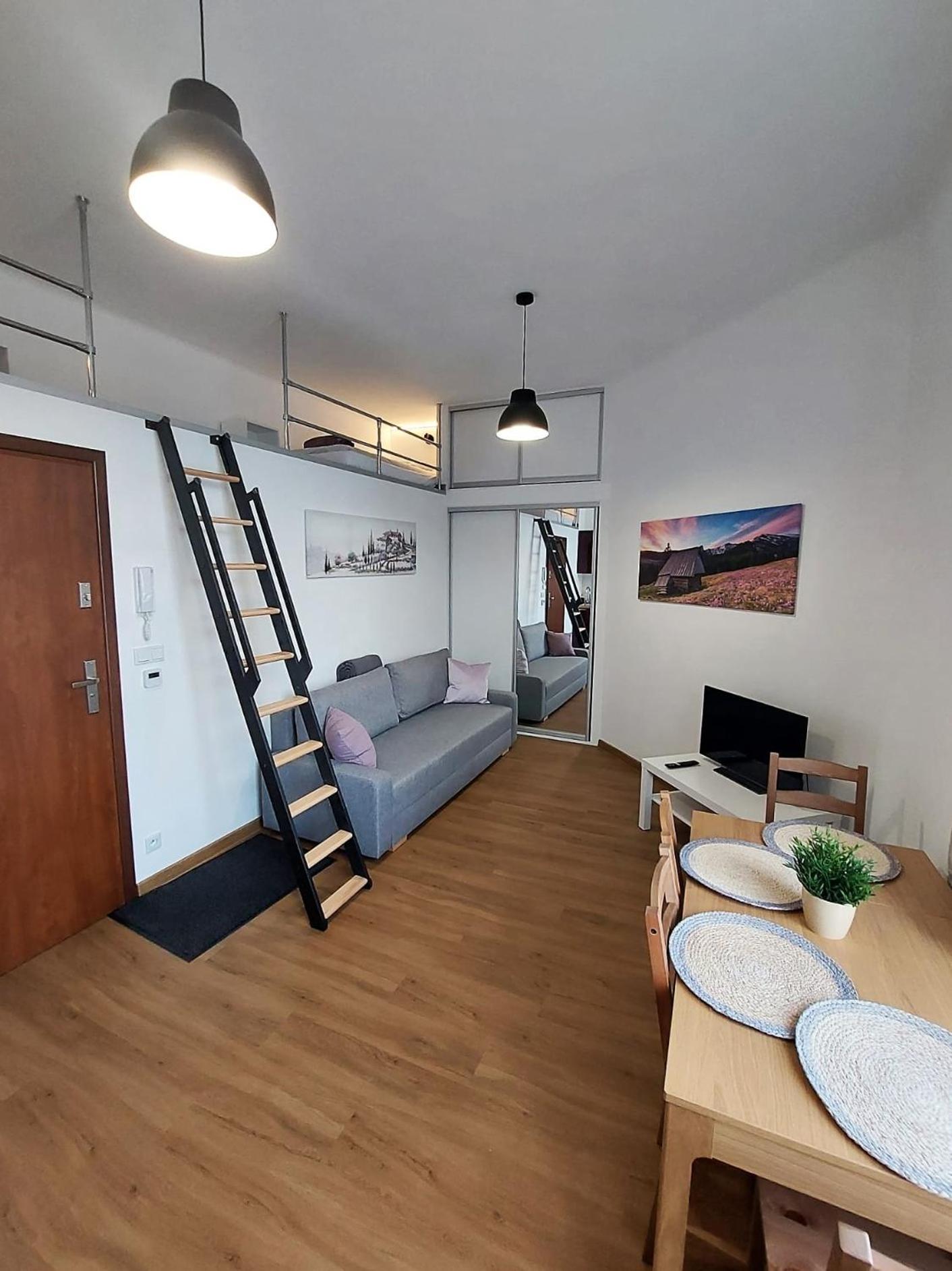 Old Town Stage Apartment One Kraków Eksteriør billede